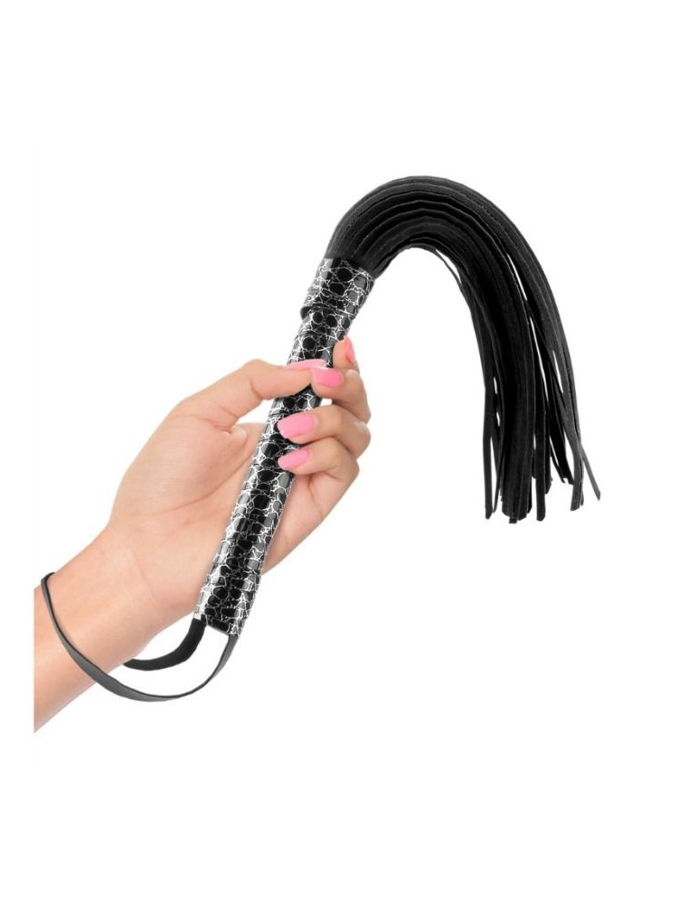 conception de fouet série fantastique fétiche_3