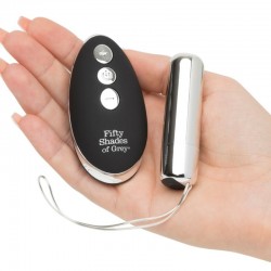 cinquante nuances de balle grise avec un contrôleur vibrants implacable_3