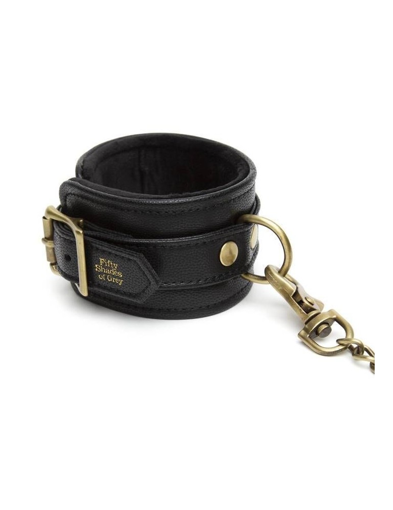 cinquante nuances de chevilles grises liées à vous_3