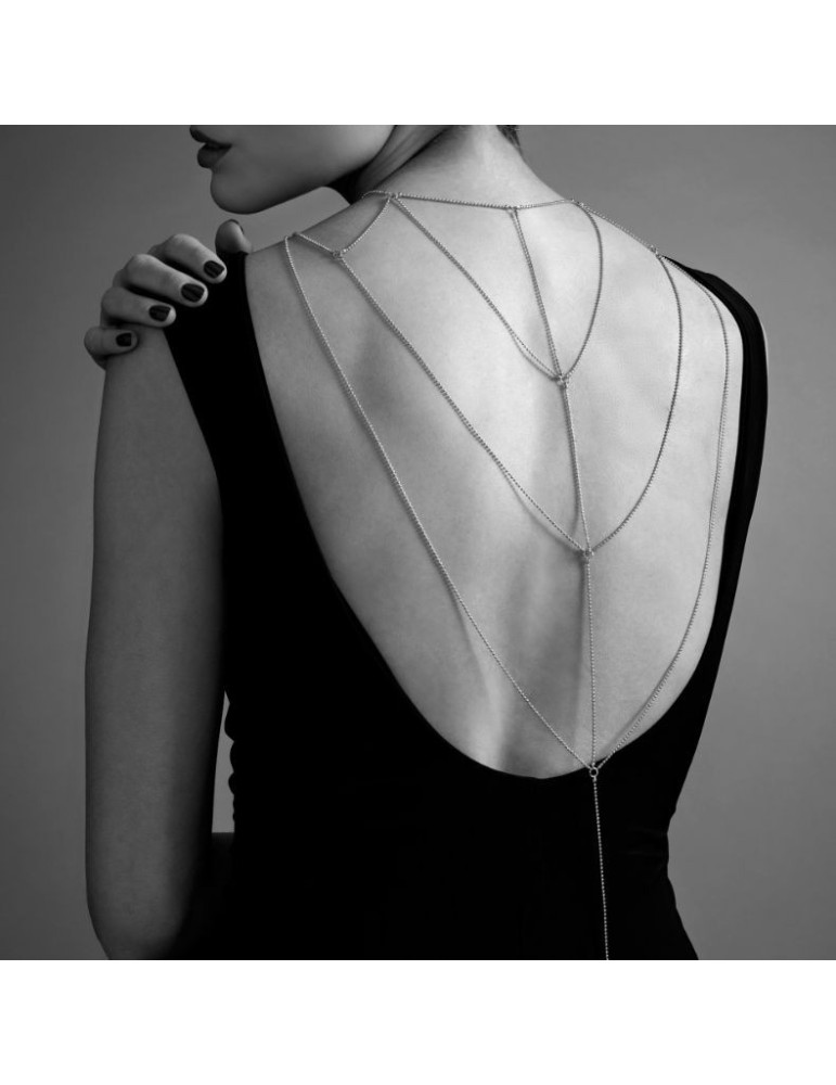 magnifier les chaînes métalliques pour le dos et le décolleté - or_4