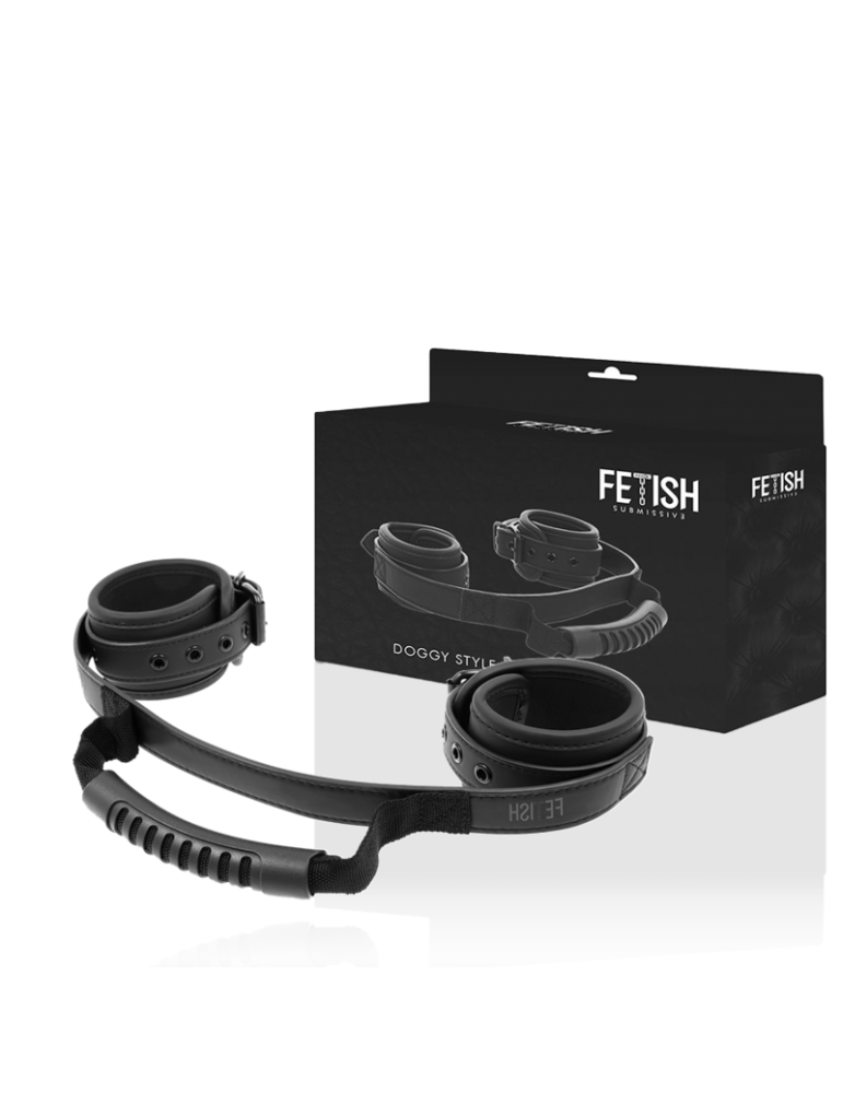 menottes soumises fétiche avec extracteur