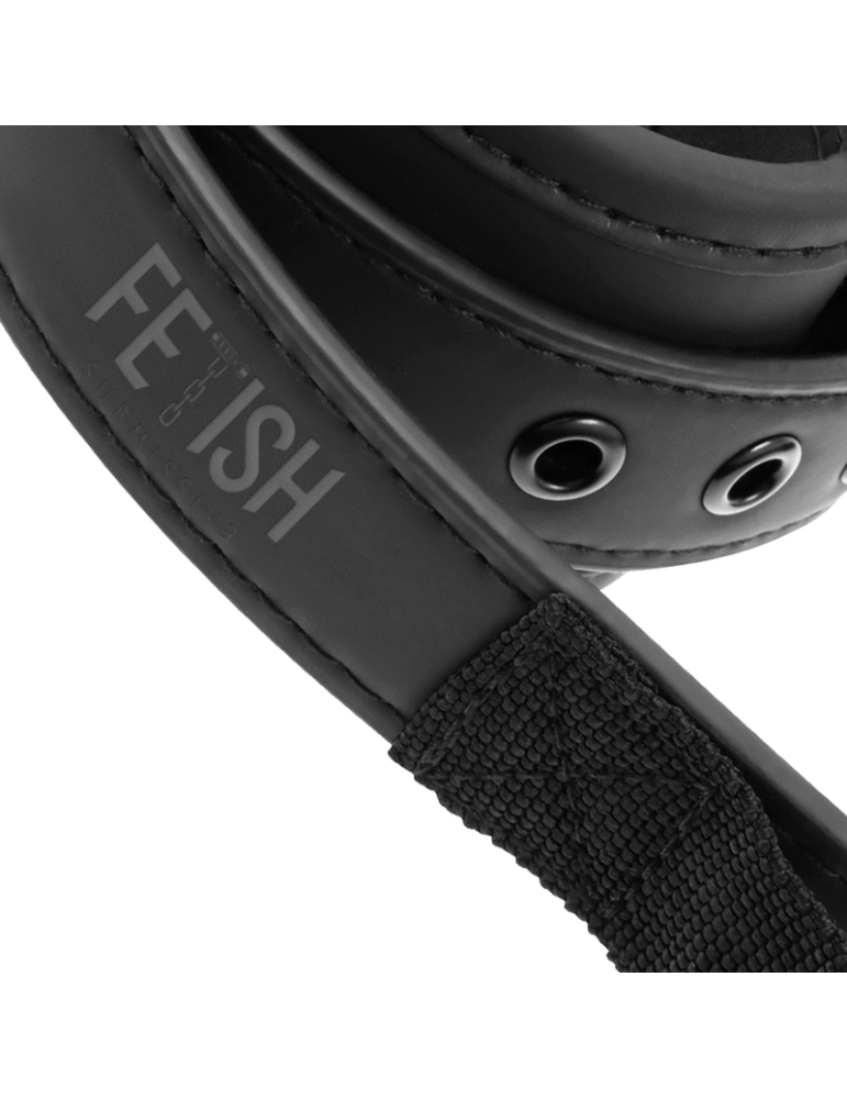 menottes soumises fétiche avec extracteur_7