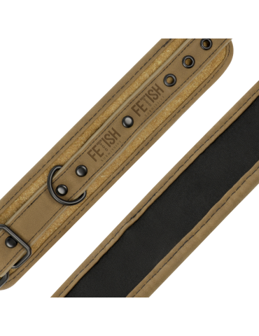 fétiche soumise origine menottes chevilles cuir vegan_6