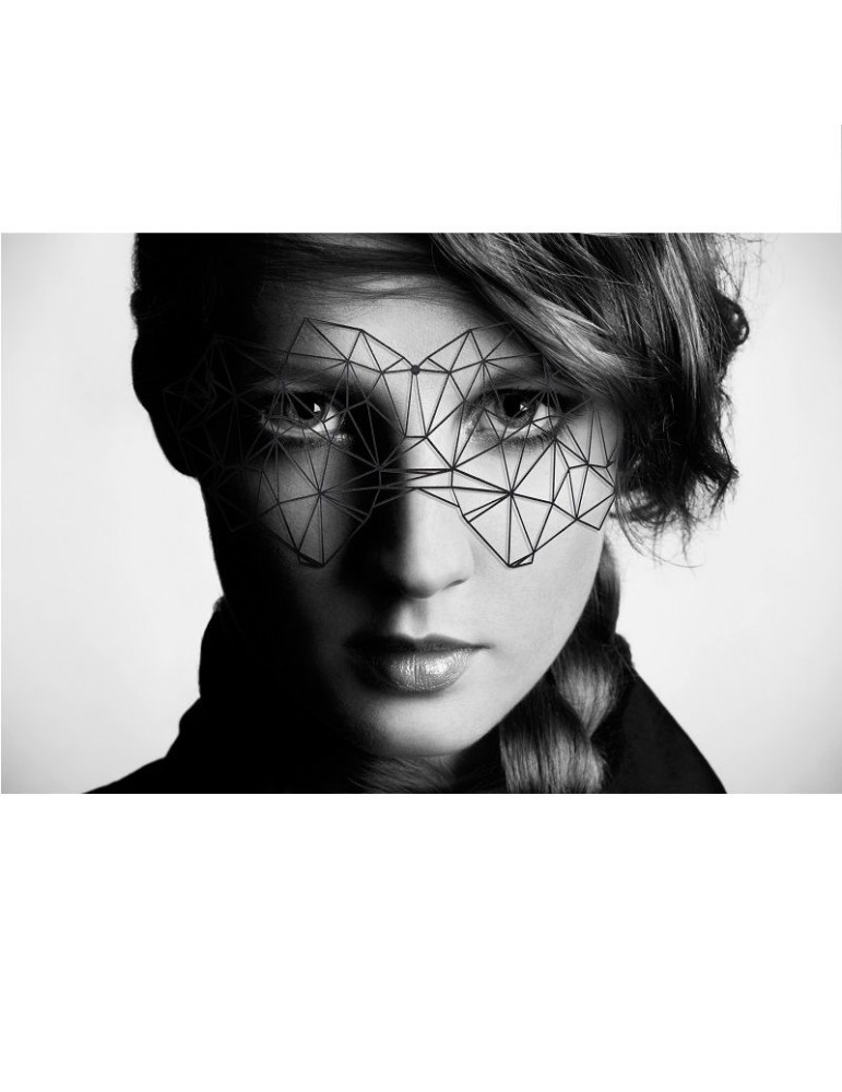 kristine masque bijoux