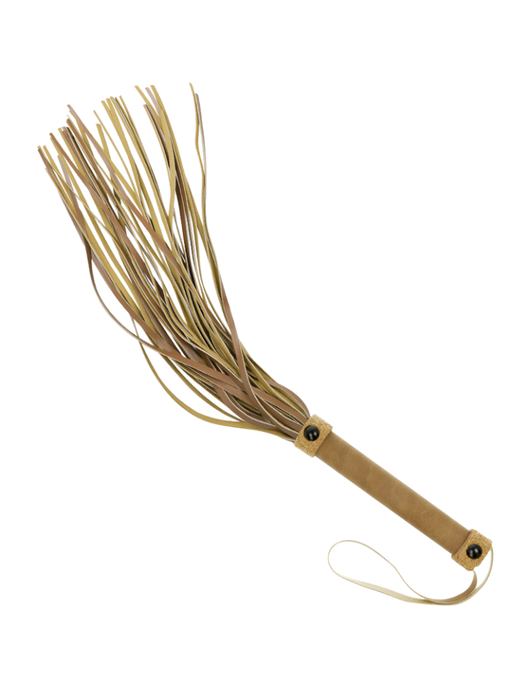 fétiche soumis origine fouet cuir vegan_5