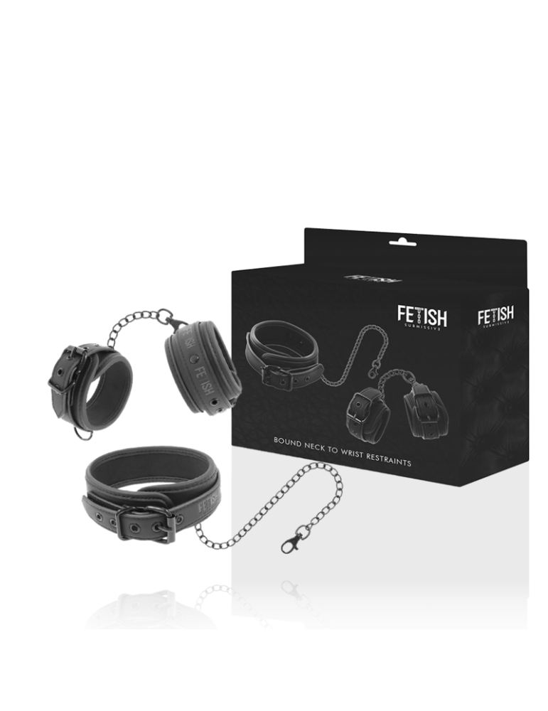 col soumis fétiche et menottes en cuir vegan