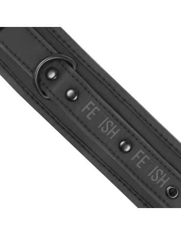 col soumis fétiche et menottes en cuir vegan_7