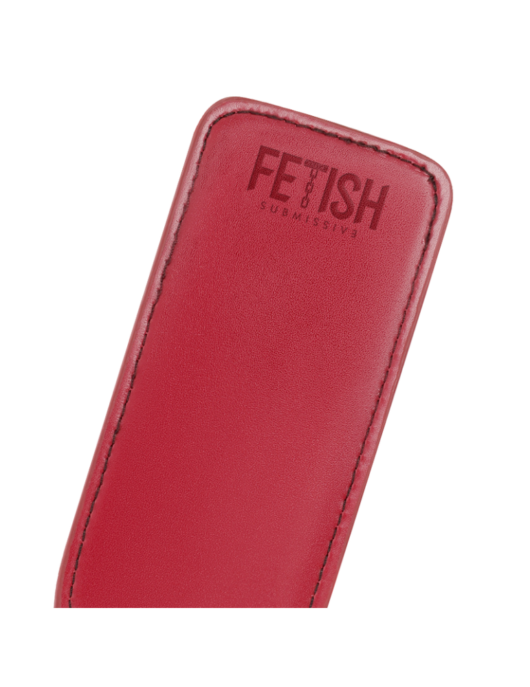 fétiche soumis pièce sombre fouet en cuir vegan_4