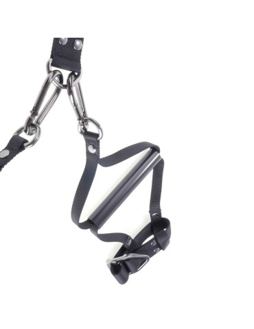 sir richards command a mis des menottes pour suspension_5