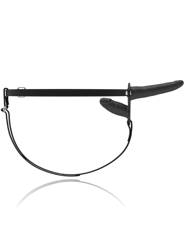 fétichisme soumis gode ceinture sur double pénétration noir_3