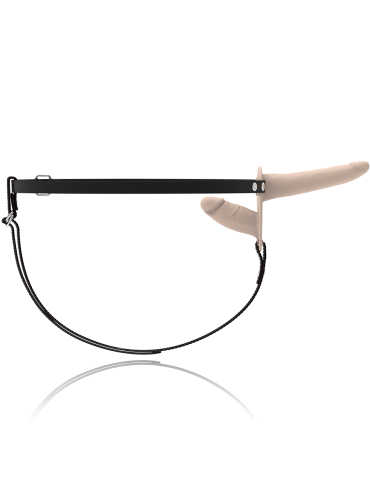 fétiche soumise sangle sur double pénétration vibromasseur chair en haut_4